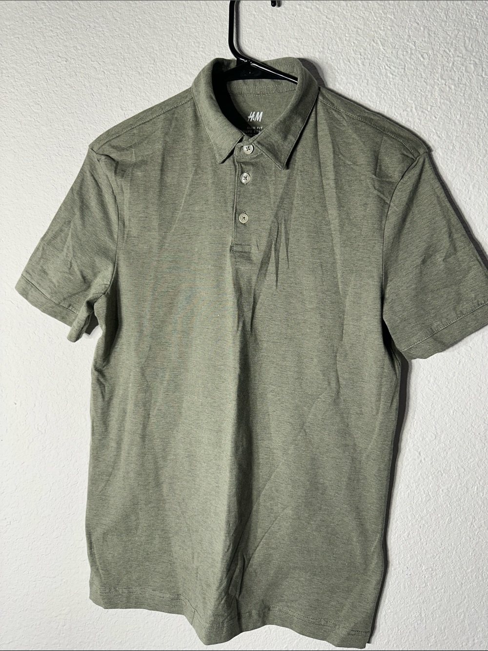 Brand New H&M Men's Olive Green Polo with Three-Button Placket